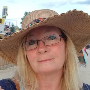 Meet your Posher, Cheryl